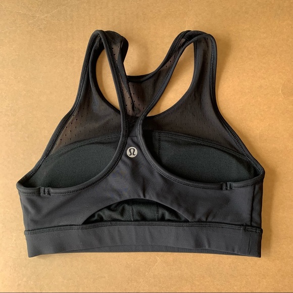 Lululemon Move Bra - Picture 4 of 7